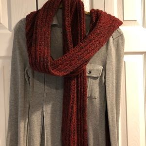 Warm knitted wool scarf!